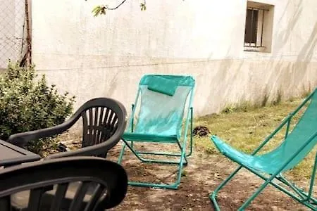 Pleasant Private Parking Space Apartman *